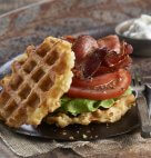 HASHBROWN WAFFLED CARRIER    16/6CT
